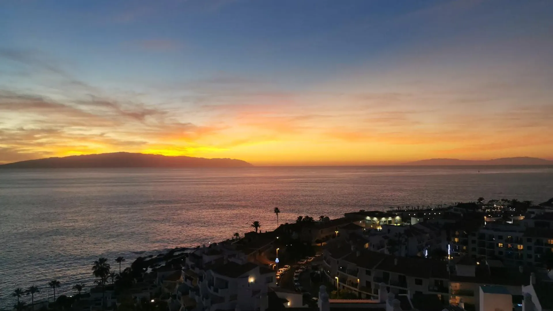 Apartamento Con Vistas Al Mar Y Acantilados De Los Gigantes En Puerto De Santiago 圣地亚哥港 西班牙